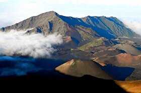 بومیان هاوایی با نصب تلسکوپ در این جزیره مخالفت کردند